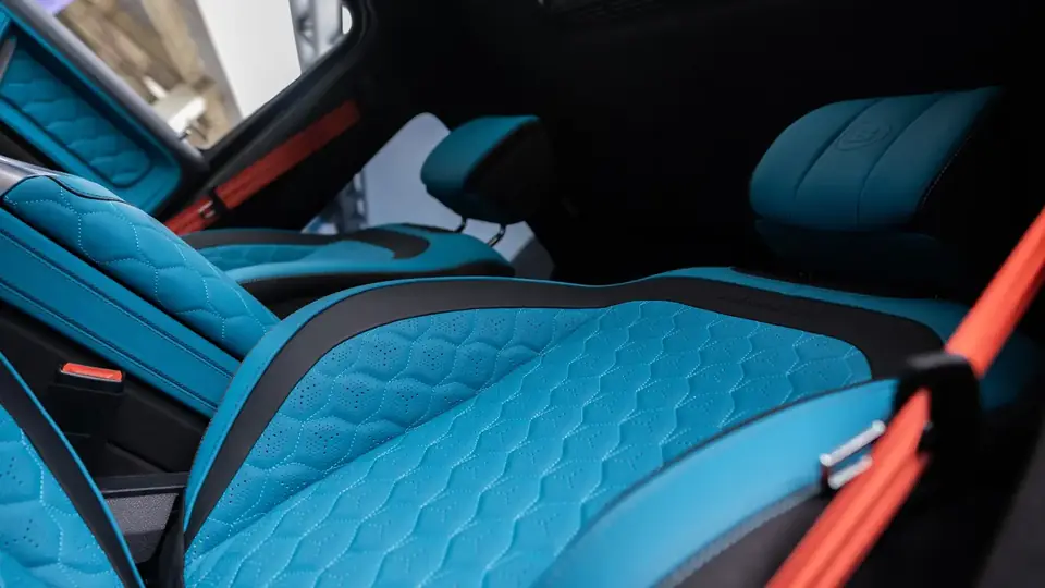 BRABUS G900 Rocket cabin in turquoise and black leather